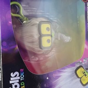Trolls World Tour Keychain